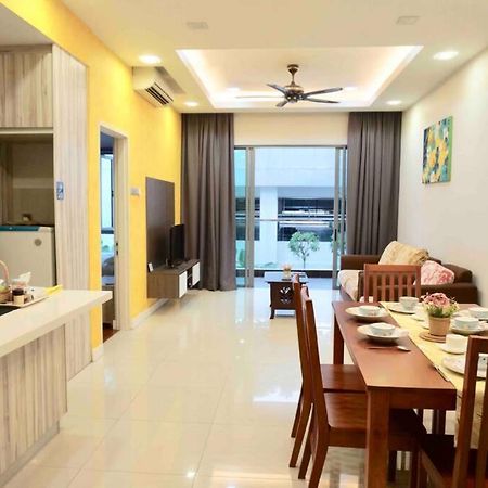 Condo In Imago Mall 亚庇最大商场imago楼里公寓 코타키나발루에서가장큰쇼핑센터아파트 Экстерьер фото