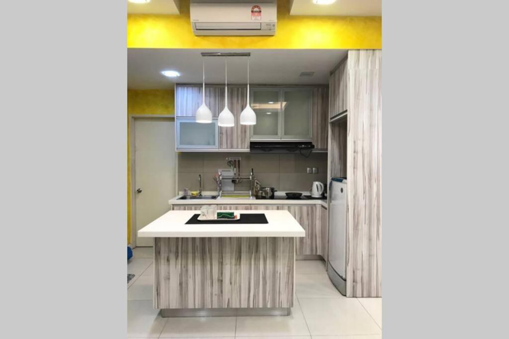 Condo In Imago Mall 亚庇最大商场imago楼里公寓 코타키나발루에서가장큰쇼핑센터아파트 Экстерьер фото