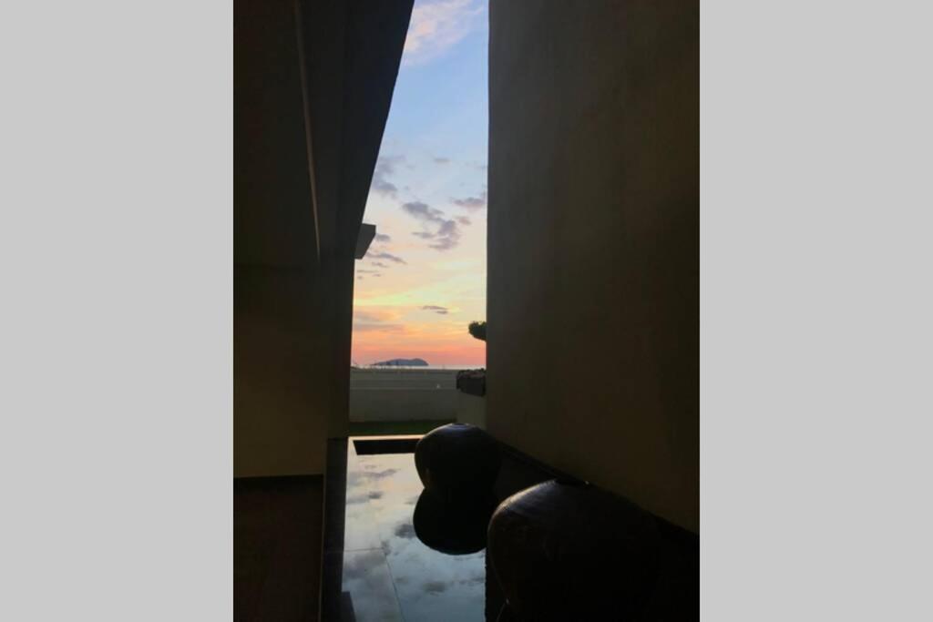 Condo In Imago Mall 亚庇最大商场imago楼里公寓 코타키나발루에서가장큰쇼핑센터아파트 Экстерьер фото